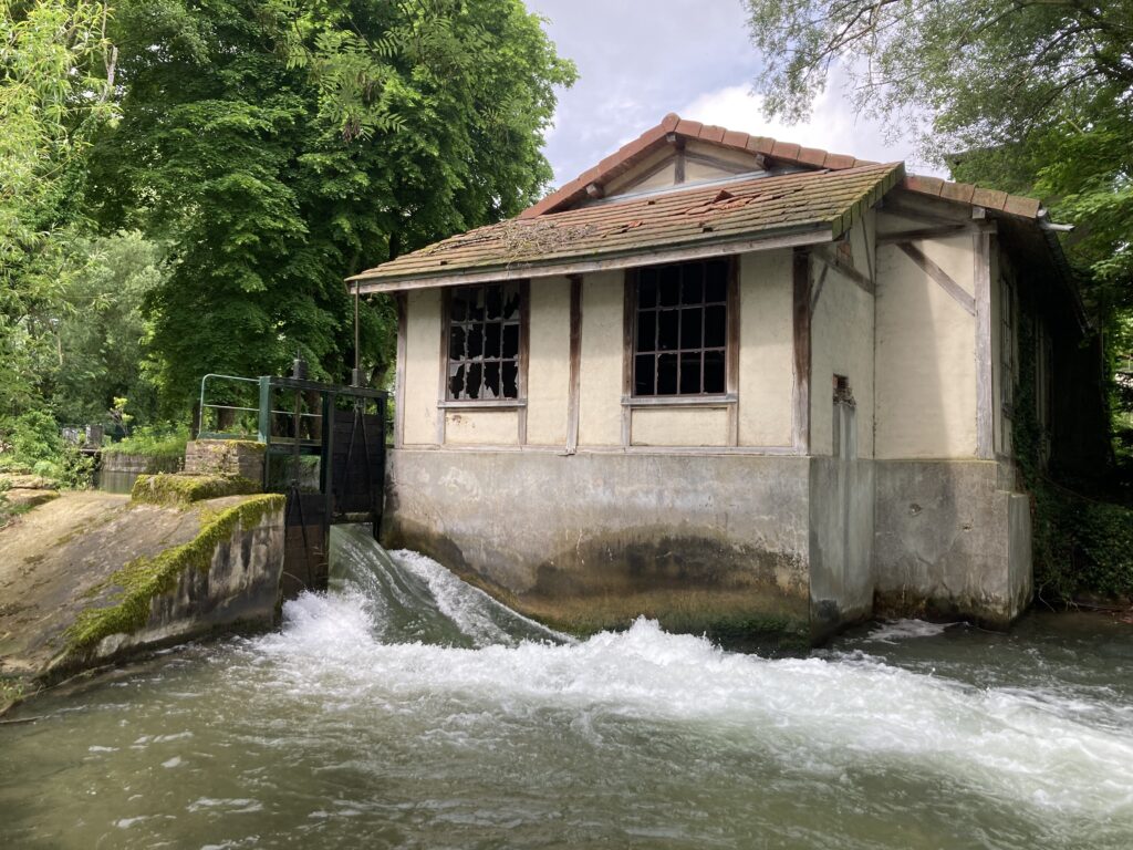 Moulin de Pouan les Vallees