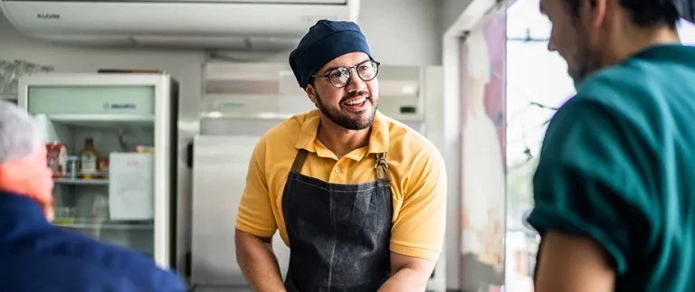 5 étapes des ateliers intensifs La Ruche® pour entreprendre - de l'idée au business viable 13 Ateliers intensifs de la Ruche®