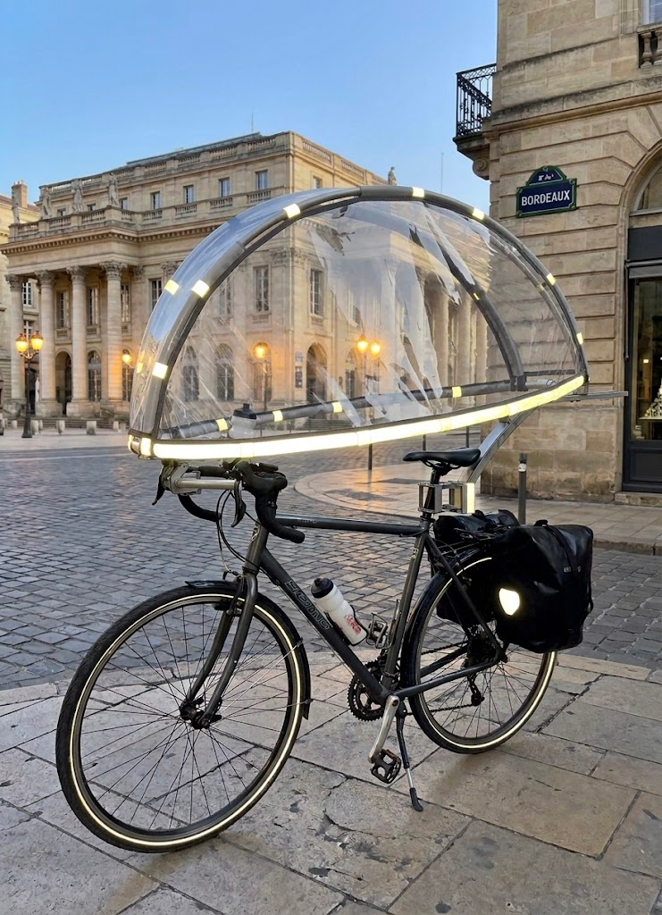 Ubulle, l'accessoire de vélo qui protège de la pluie.